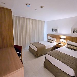 Habitación Superior con 2 Camas Individuales